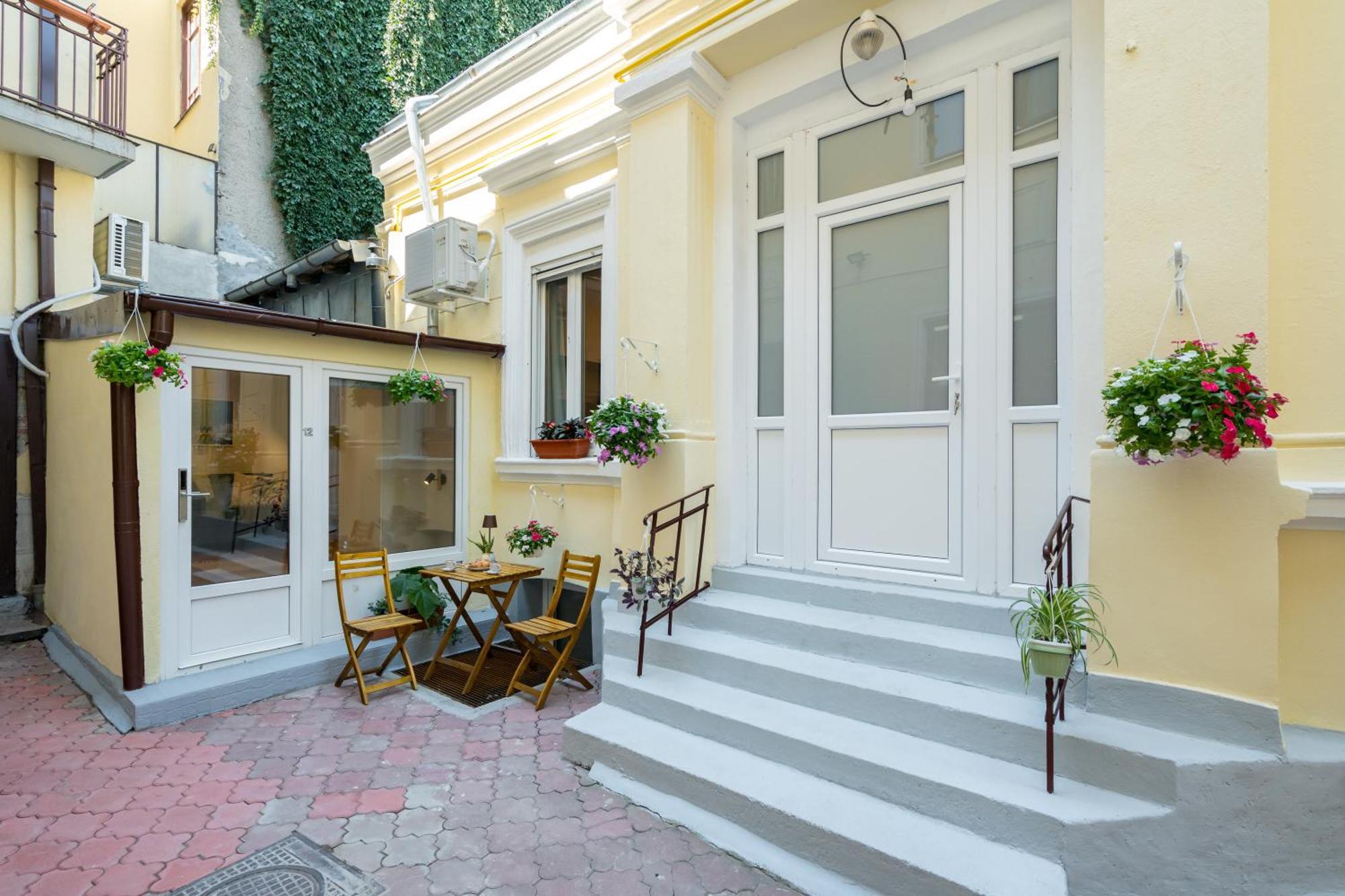 Emil Balaban Luxury Apart-Hotel Bucharest Exterior photo